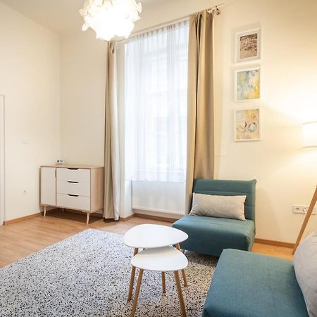 Goldenfeet Studio Budapest Exteriör bild