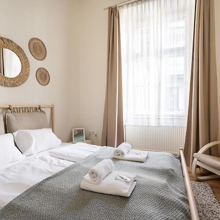 Goldenfeet Studio Budapest Exteriör bild