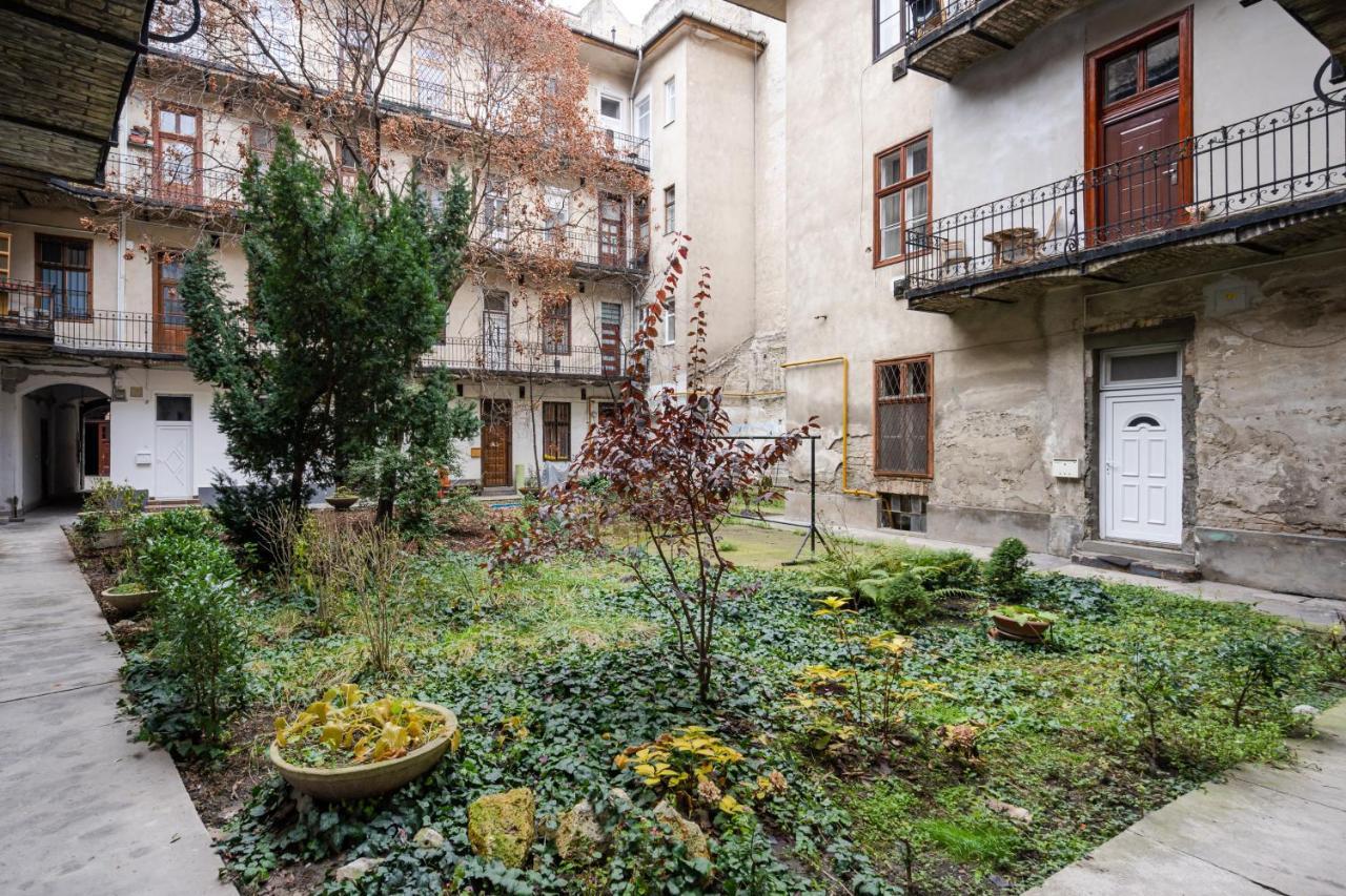 Goldenfeet Studio Budapest Exteriör bild